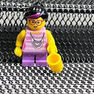 LEGO Minifigure Woman with Pink Striped Shirt and Yellow Mug